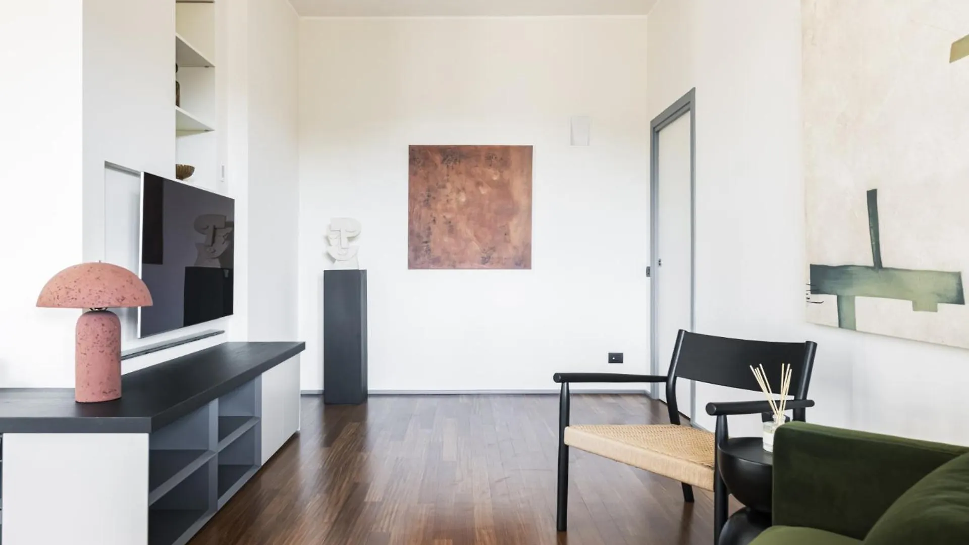 Apartment Easylife - Appartamento Con Terrazzo Vicino Duomo Milan