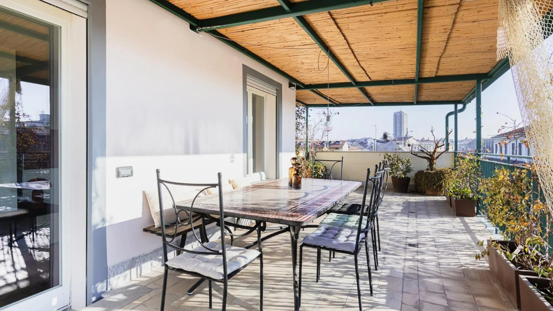 Apartment Easylife - Appartamento Con Terrazzo Vicino Duomo Milan