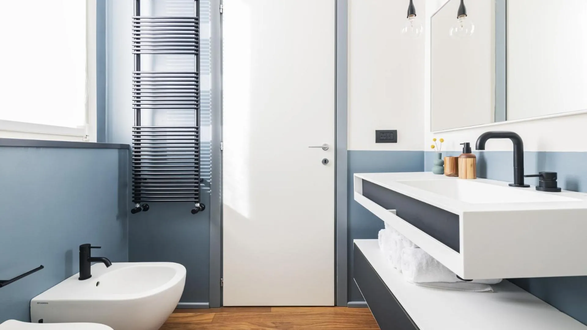 Easylife - Appartamento Con Terrazzo Vicino Duomo Milan 0*,  Italy